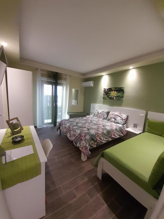 L'Oasi Di Venere Bed And Breakfast Caserta Zewnętrze zdjęcie