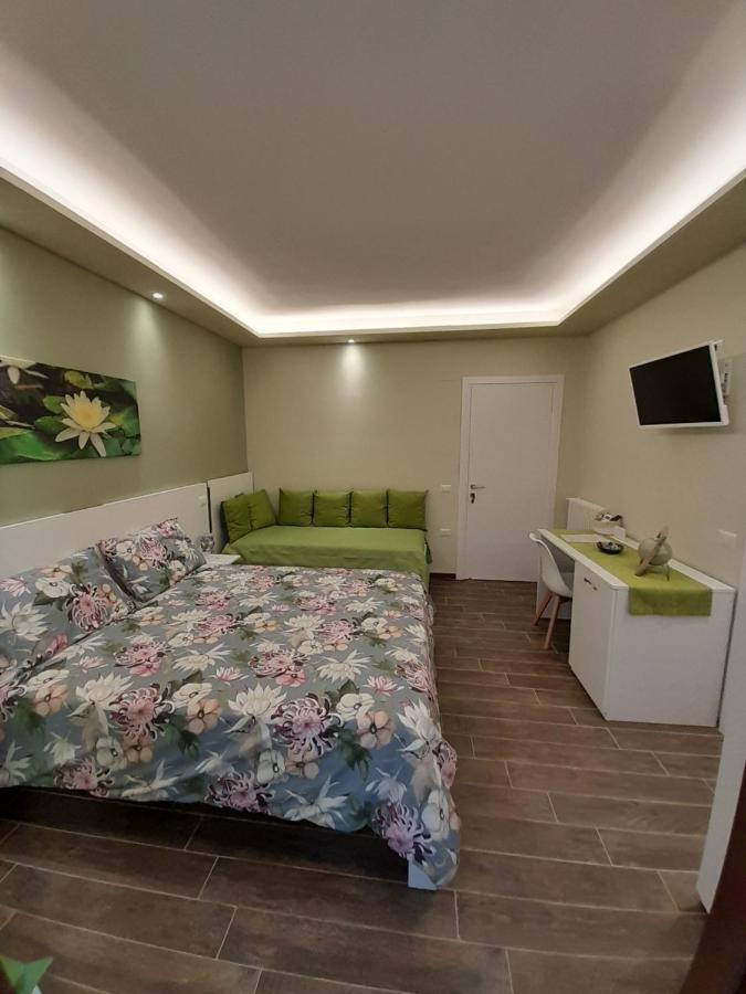 L'Oasi Di Venere Bed And Breakfast Caserta Zewnętrze zdjęcie