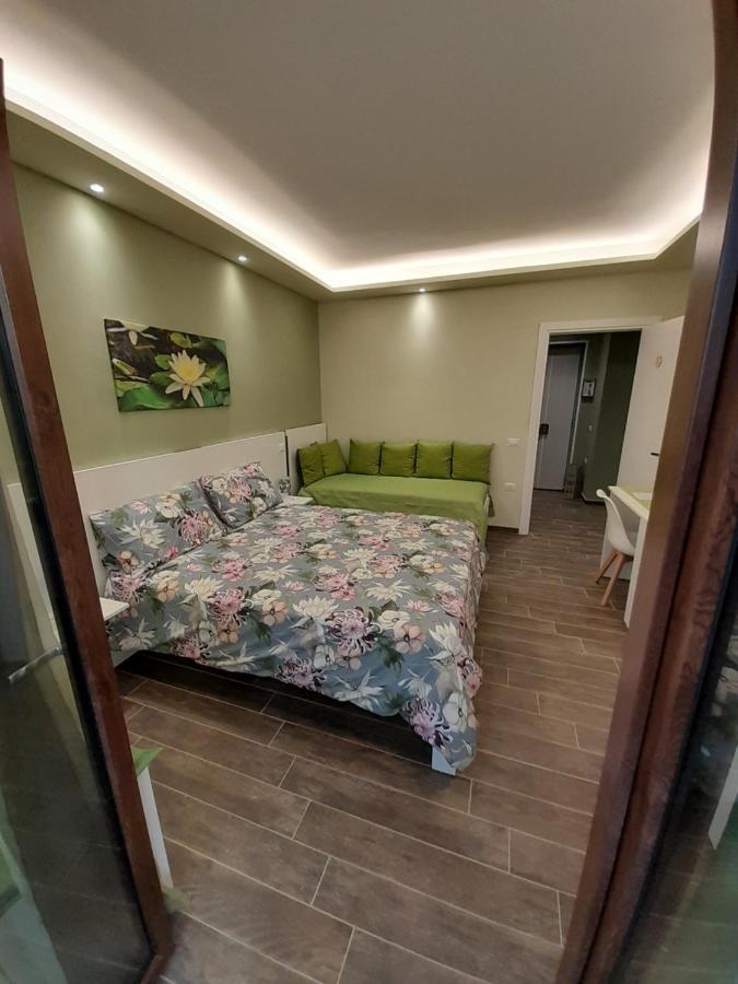L'Oasi Di Venere Bed And Breakfast Caserta Zewnętrze zdjęcie