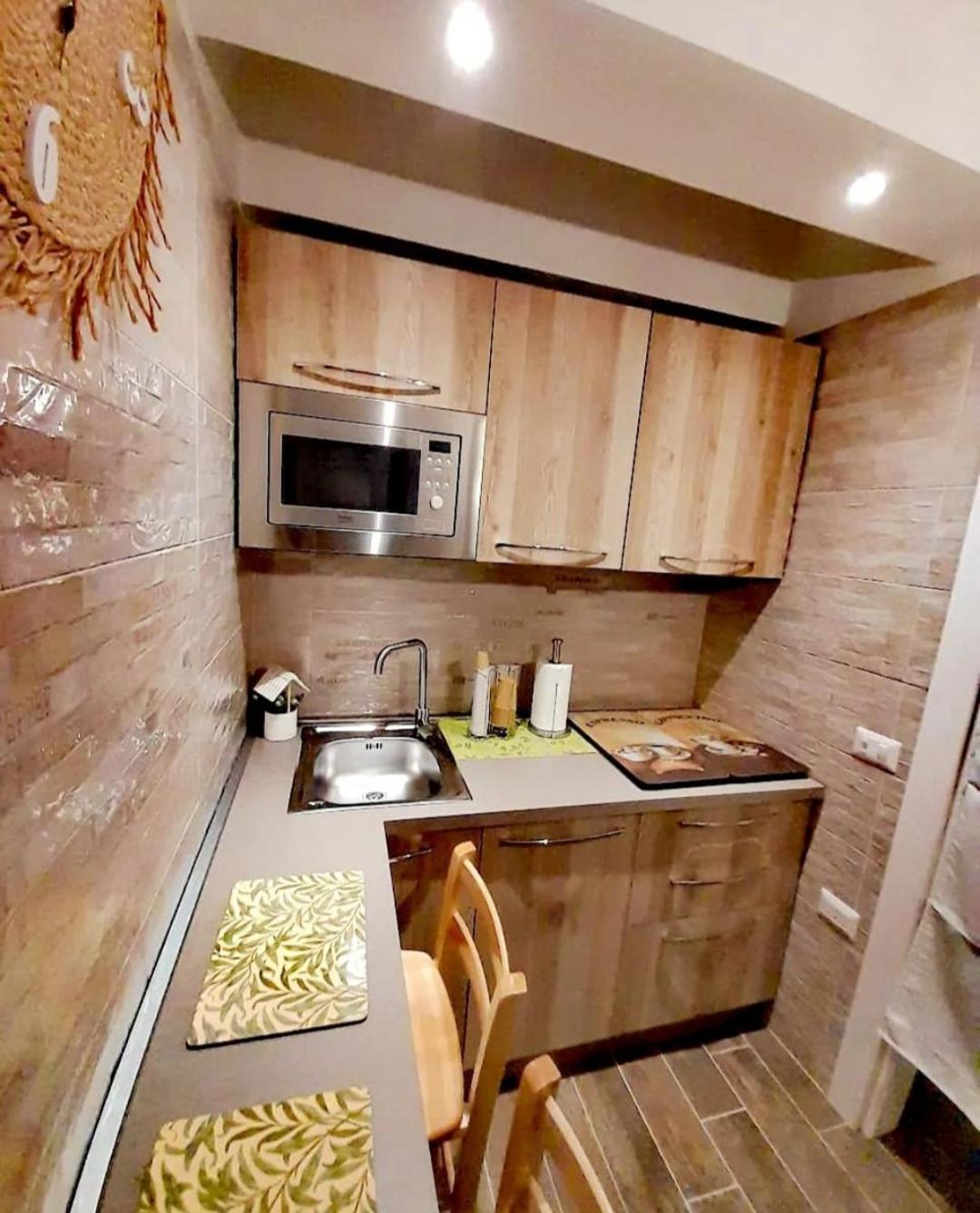 L'Oasi Di Venere Bed And Breakfast Caserta Zewnętrze zdjęcie